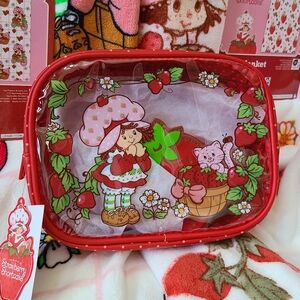 Strawberry Shortcake Makeup Bag Set 🍓